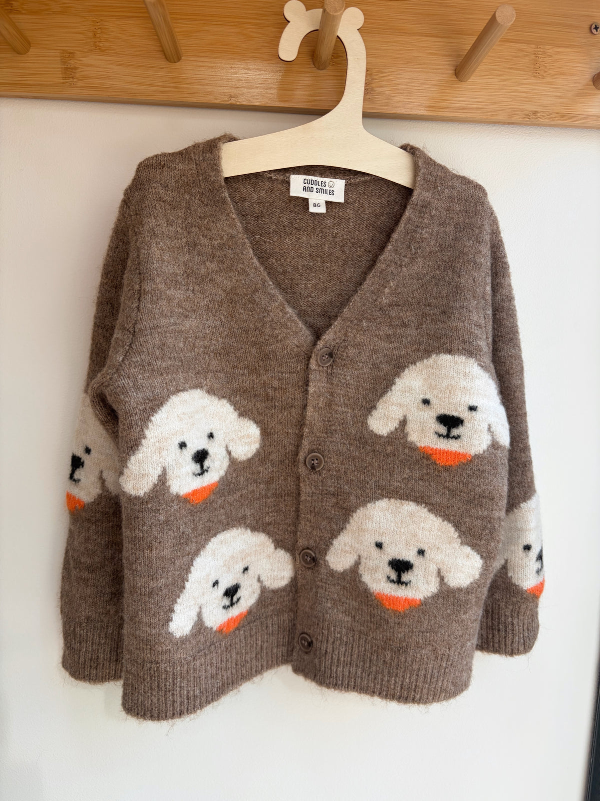 Gilet à chiens – Cuddles and Smiles