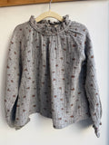 Chemise grise à fleurs – Búho