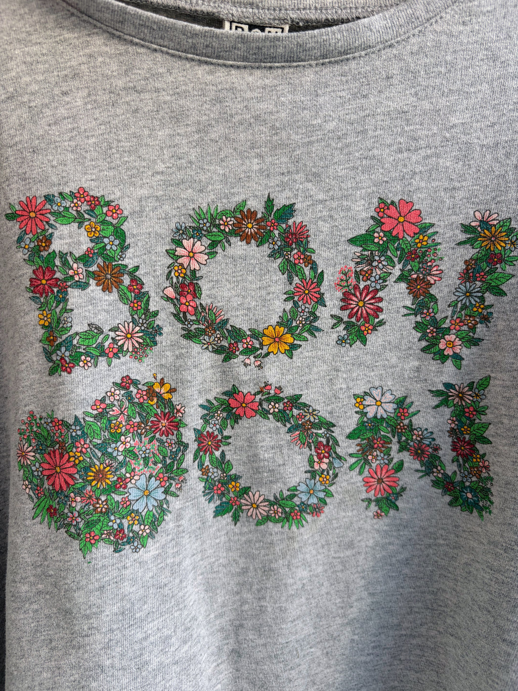 T-shirt noir Amour – Bonton