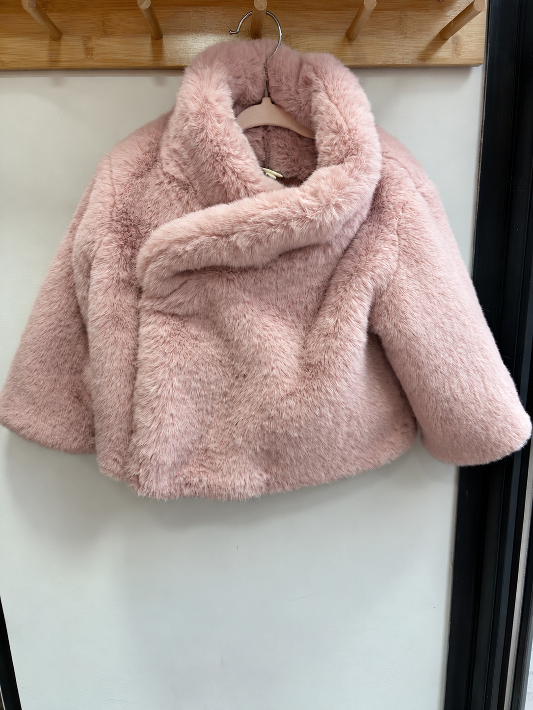 Manteau en fausse fourrure – Bonton