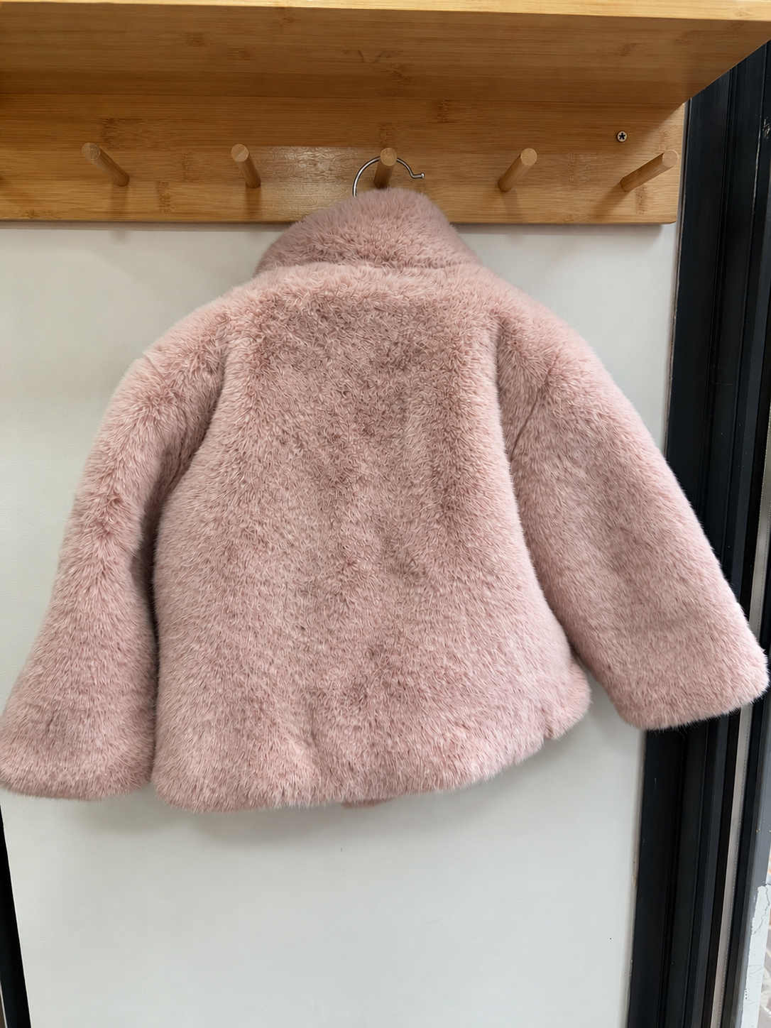 Manteau en fausse fourrure – Bonton