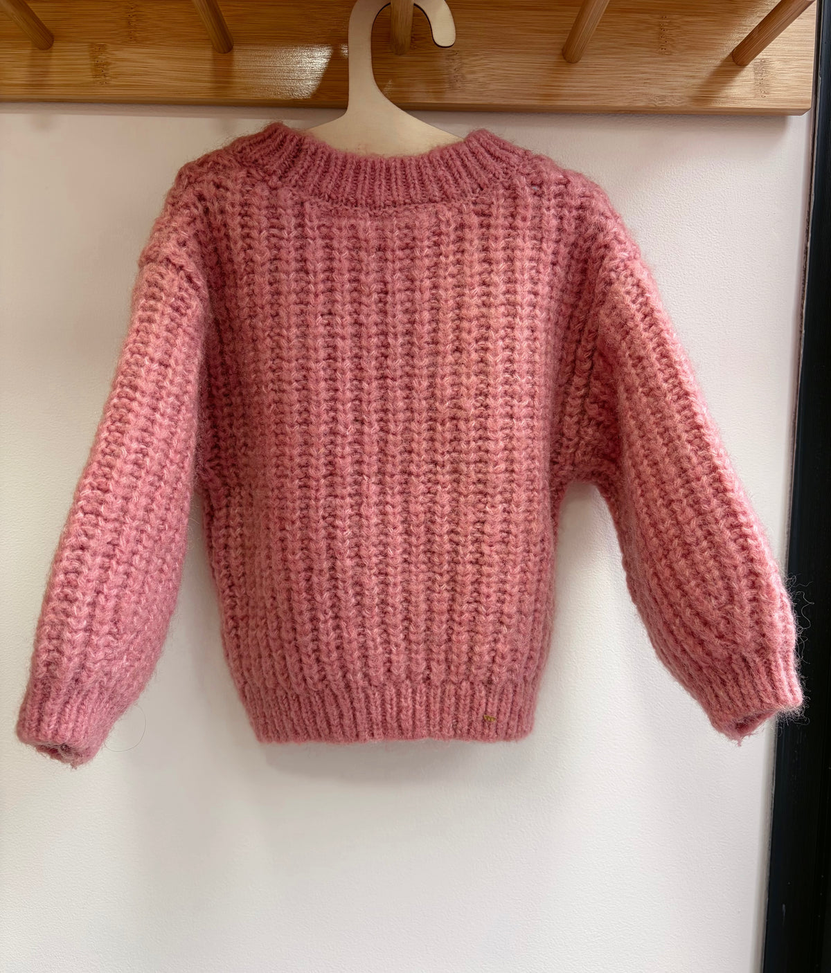 Pull en maille à fleurs – Zara