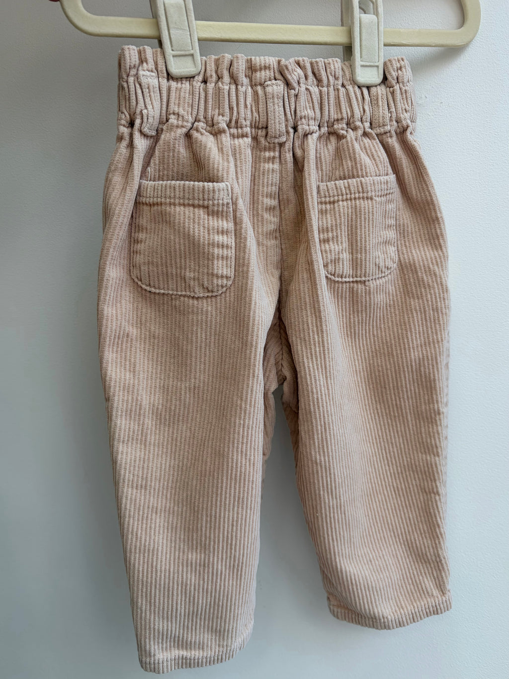 Pantalon en velours côtelé beige – Kiabi